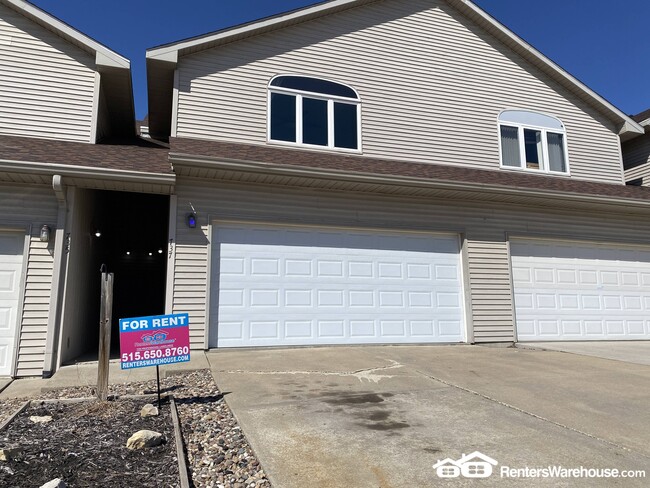 Photo - 737 Kitterman Cir Townhome