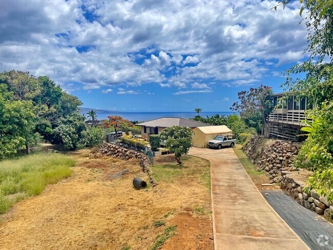 Building Photo - Maui Meadows - 2 Bed 1 Bath Unfurnished Co... Rental