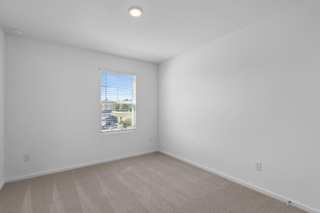 Building Photo - 24505 Red Hawthorn Trce