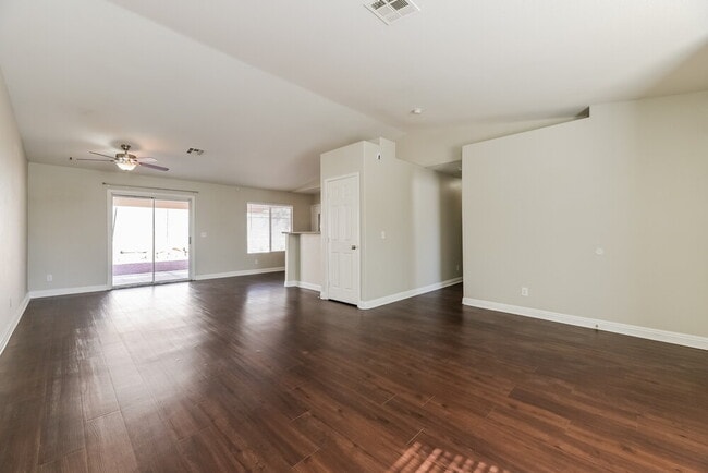 Photo - 4030 W Red Coach Ave