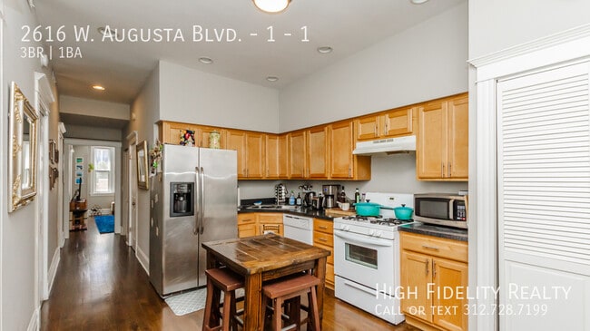 Photo - 2616 W Augusta Blvd Unit 1