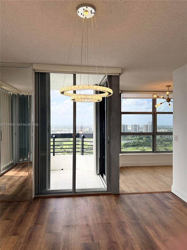 Photo - 3500 Mystic Pointe Dr Unit 3003