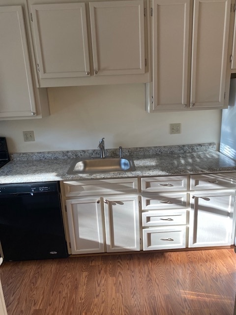 Photo - 1174 N Vermont St