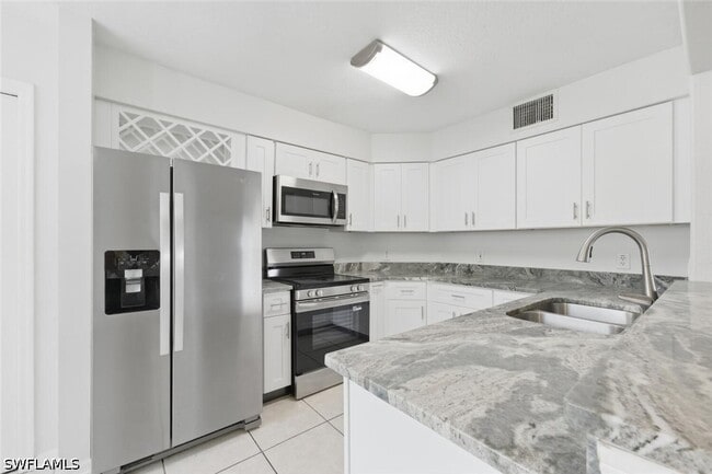 Photo - 9570 Crescent Garden Dr Unit A102