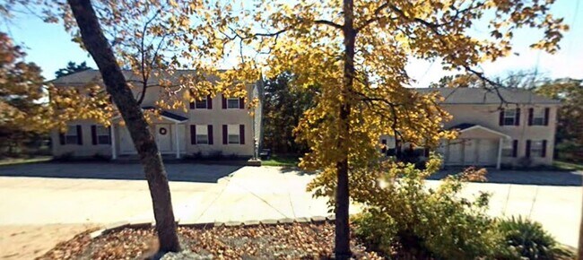 Photo - 4740 Tishomingo Rd Unit A