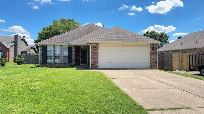 Welcome to this charming 3-bedroom, 2-bath... - Welcome to this charming 3-bedroom, 2-bath... House