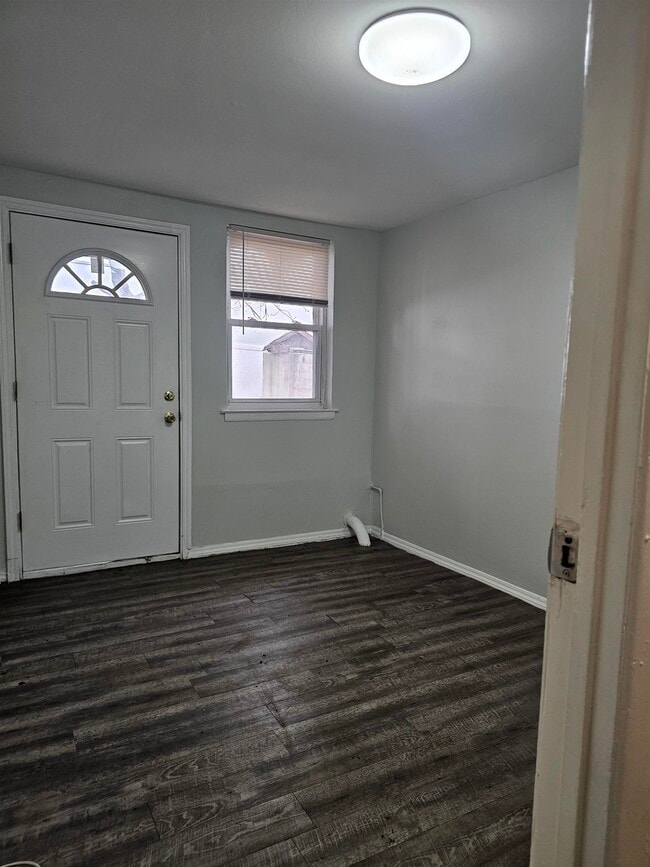 Photo - 38 Fisk St Unit ground fl