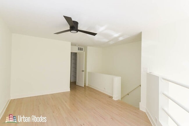 Photo - 935 W Grace St Unit A05C