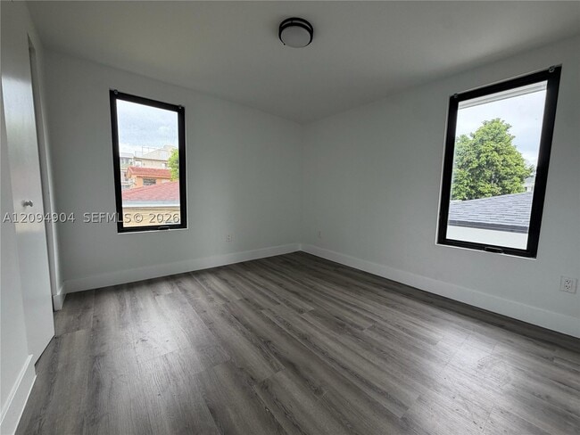 618 SW 21st Ave Unit 2