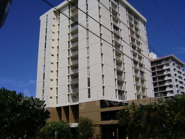 Building Photo - 2714 Kahoaloha Ln Unit #804 Rental