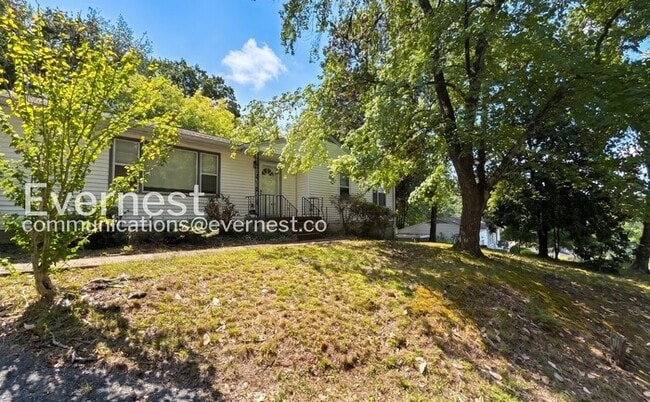 Photo - 3744 Thrushwood Dr
