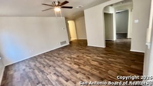 Photo - 6918 Caribou Creek