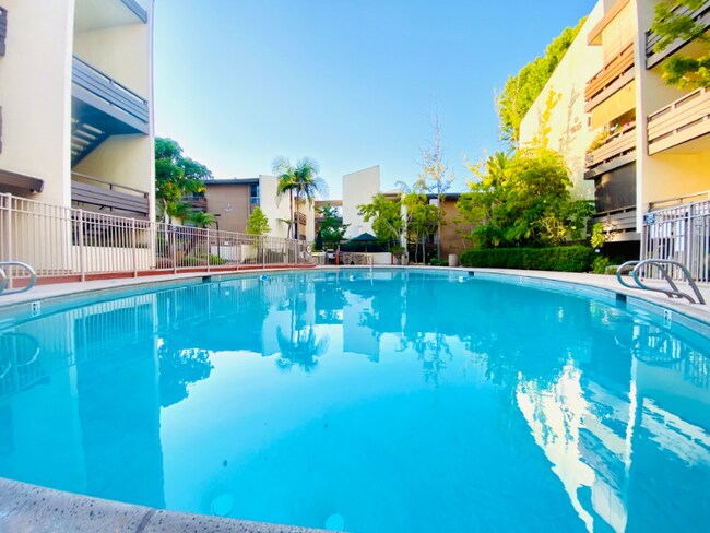 1605 Hotel Cir S Unit B113