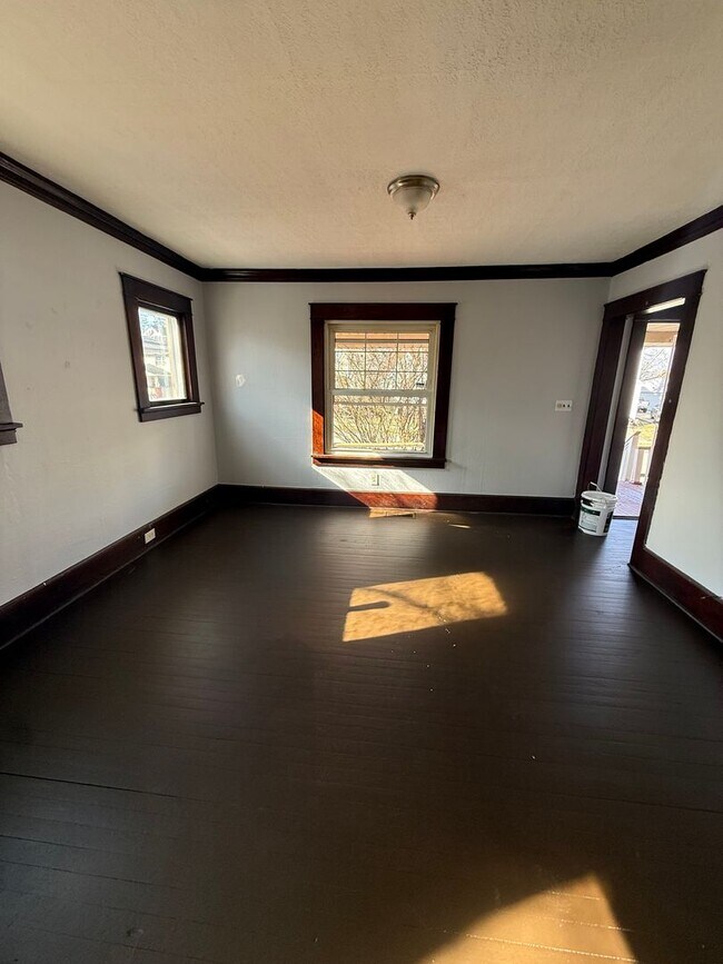 Photo - 3bd Single Garfield Hts Section 8