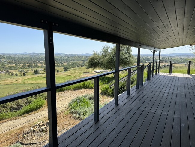 Photo - 5430 Sunny Ridge Pl