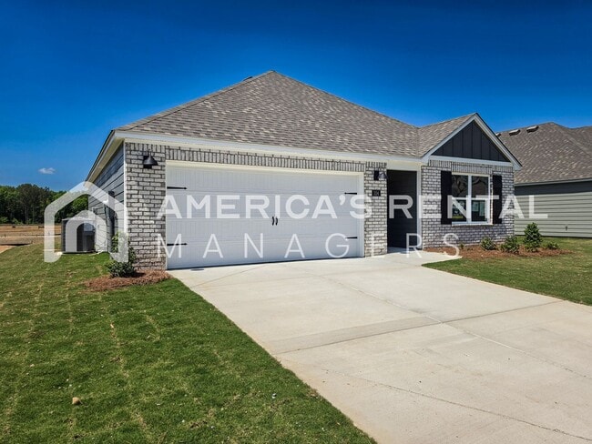 Photo - New Construction Home for Rent in Calera, AL - Timberline Community!
