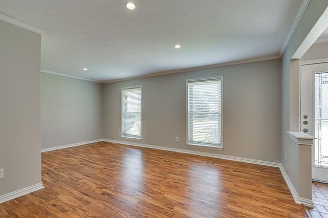 Photo - 420 Cambridge Dr