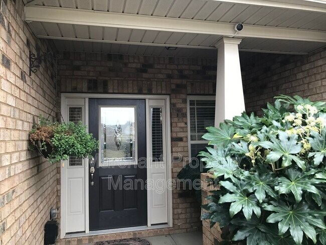 Photo - 500 Airdale Ln