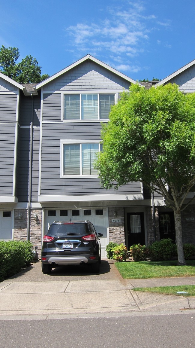 Liberty Oaks Townhomes - Liberty Oaks Townhomes