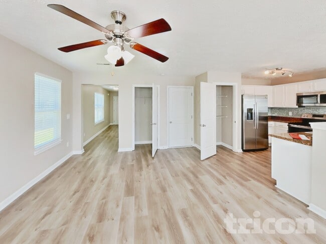 Photo - 705 Griggs Pl