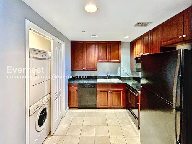 Photo - 195 14th St NE Unidad 1107