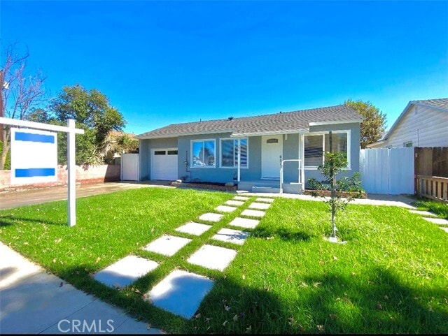 Building Photo - 7512 Balboa Blvd Rental