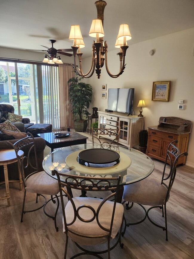 Building Photo - 20260 Estero Gardens Cir Unit Villagio