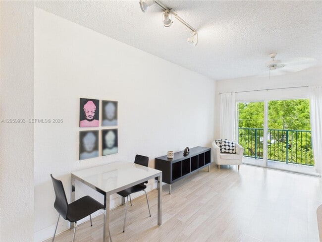 Photo - 6001 SW 70th St Unit 455