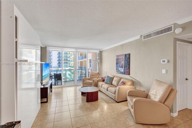 Photo - 2501 S Ocean Dr Unit 618 (Available Apr 17)