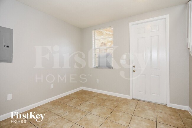 Photo - 1495 NE 33rd Ave
