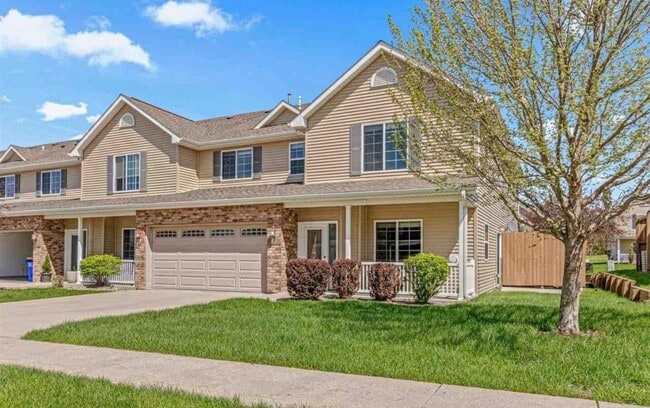 Building Photo - 1659 Burr Dr
