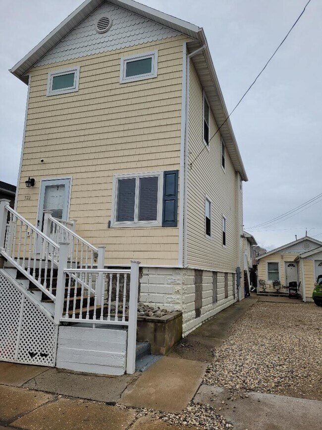 Photo - 322 Sumner Ave Unit #1