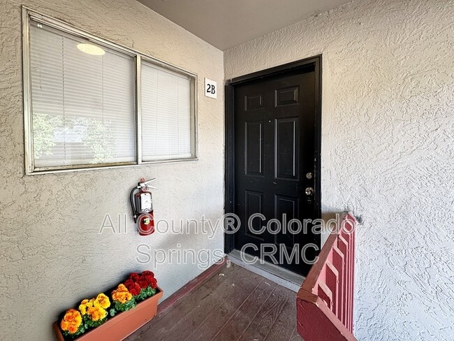 Photo - 2119 Preuss Rd Unit 2B