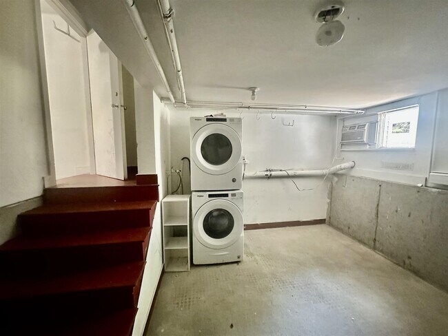 Photo - 10 Fort Washington Pl Unit A