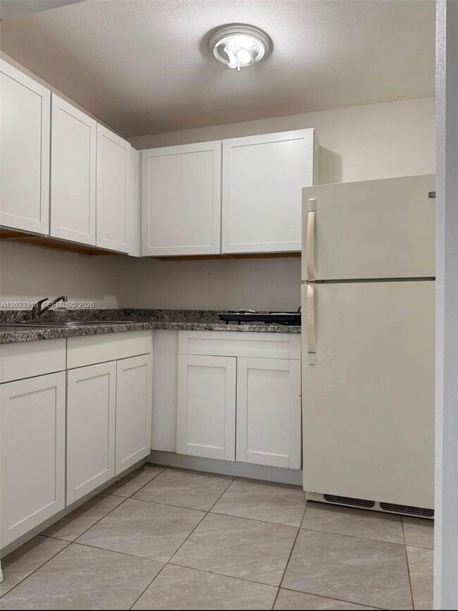 Photo - 1360 NW 9th St Unit 1