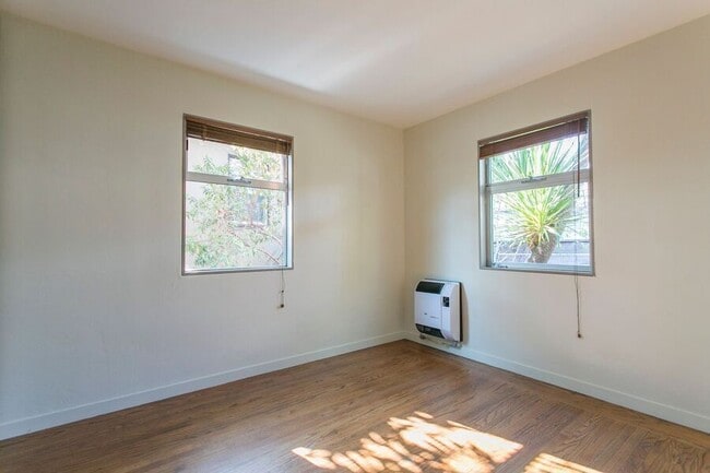 Photo - 5921 Central Ave