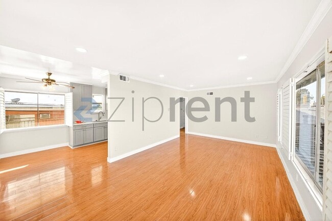 Photo - 2303 W Beverly Blvd