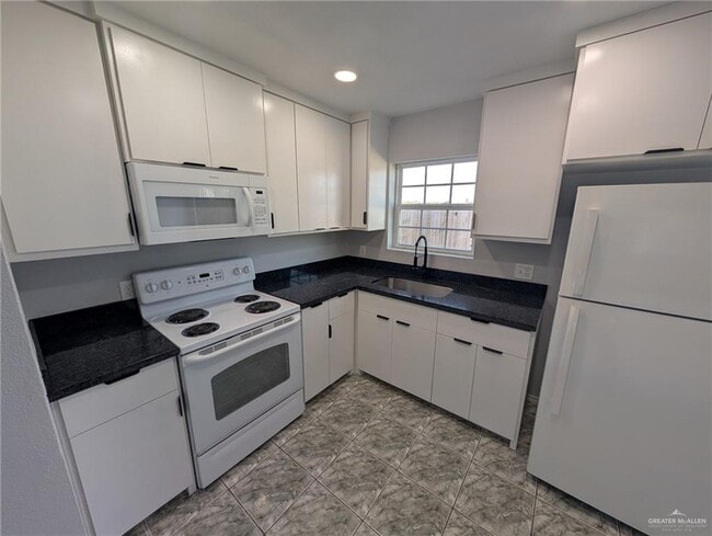 3608 Jay Ct