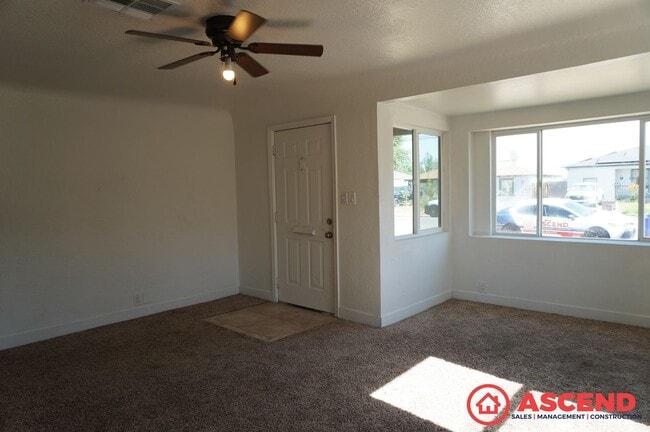 Photo - Spacious 3BD/1.5BA Home in Bakersfield's 93308 — Garage, Water Included & Small Pets Welcome!