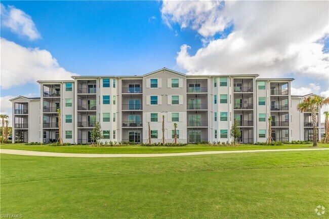 Building Photo - 43040 Greenway Blvd Rental