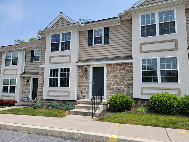 Building Photo - 22 Christy Ct Rental