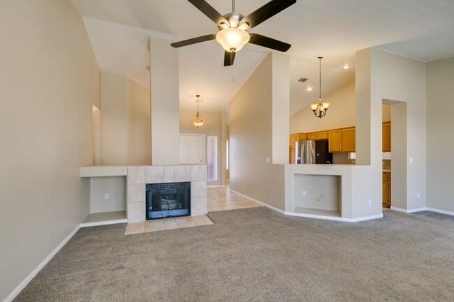 Photo - Charming Single-Story Home with Spa & Covered Patio Near Spencer & Wigwam in Las Vegas