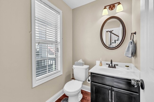 Photo - 1289 Morstead Dr