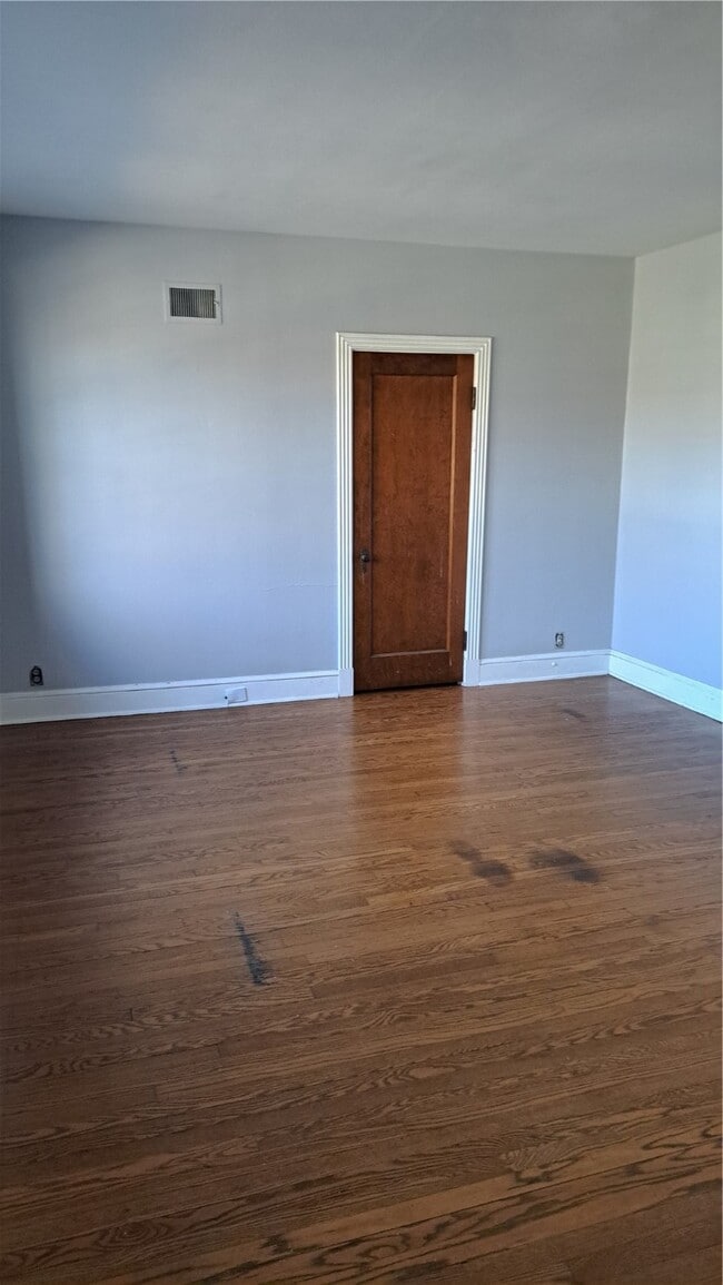 Photo - 3928 Fillmore St