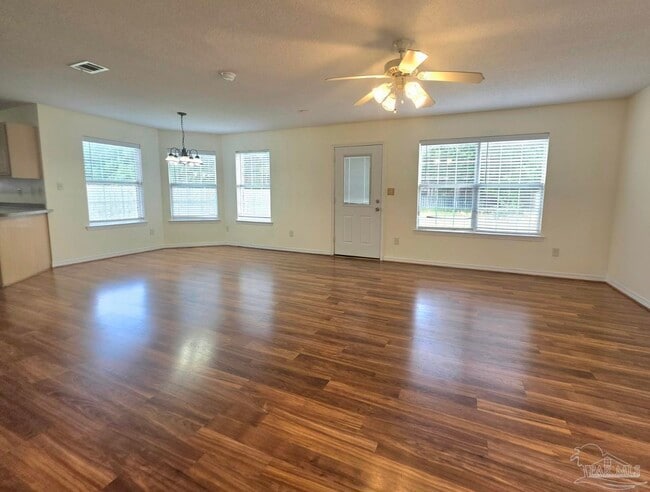 Photo - 6379 Mers Ln