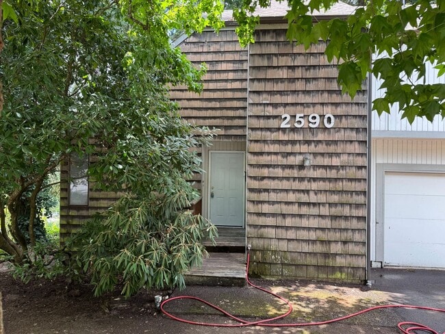 Photo - 2590 Jefferson St Unit 2590 Jefferson St