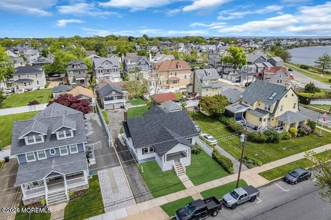 Photo - 504 8th Ave Unit 3