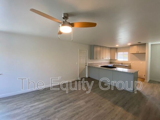 Photo - 5716 W Robinwood Ave