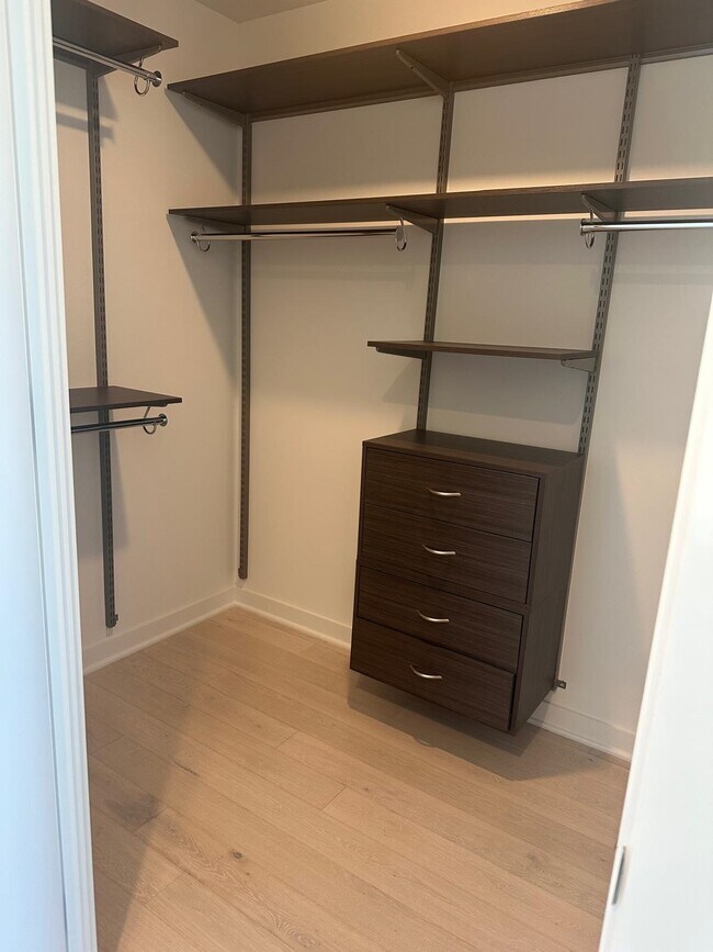 Photo - 10 Provost St Unidad 1809