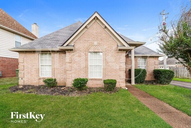 Photo - 726 Silver Sands Dr House